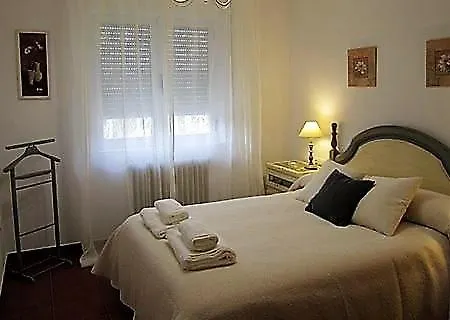 Tres Hermanos Con Piscina Privada